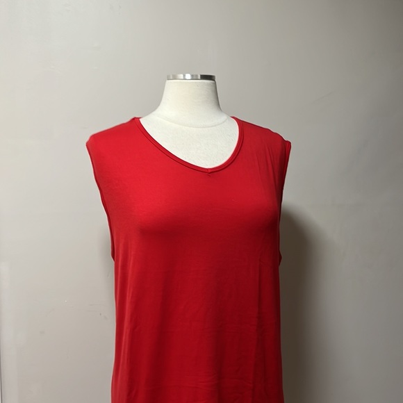 NWT oversized Red cotton tank - Picture 2 of 5
